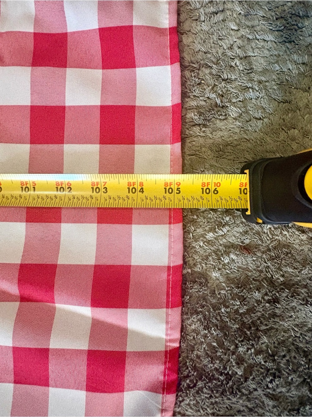 I DO BBQ Burlap Banner with Red Gingham Accents and 4 red gingham table runners - Picture 3 of 7